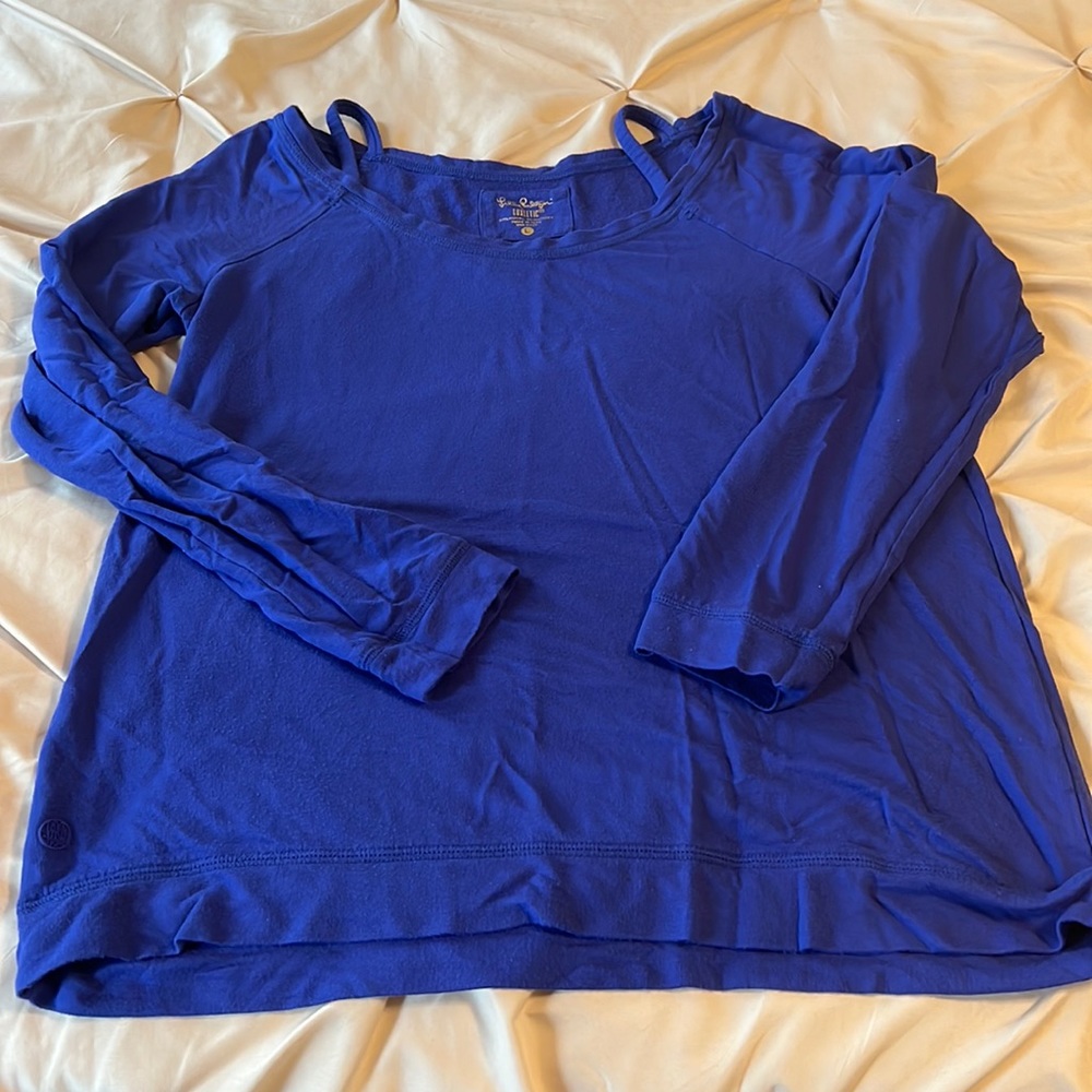 Lilly Pulitzer luxletic lightweight open shoulder sweatshirt size large.
